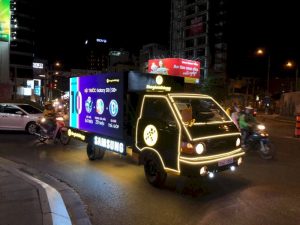 màn hình led trên các phương tiện giao thông